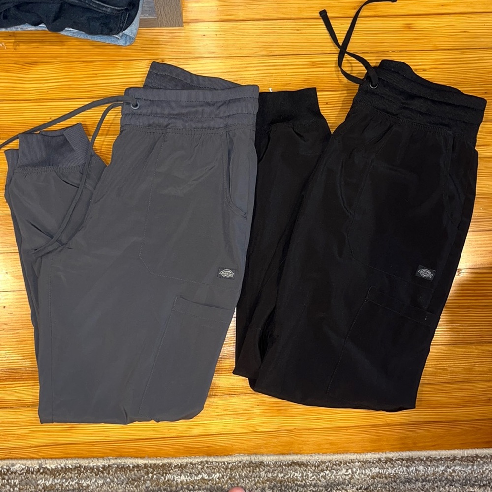 2 pairs of Dickies Jogger Scrub pants